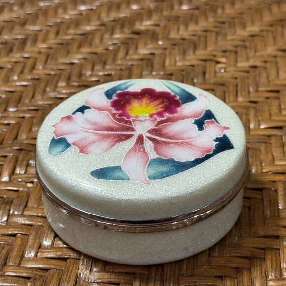 Decorative Floral Trinket Box With Velvet Lining - Picture 1 of 8
